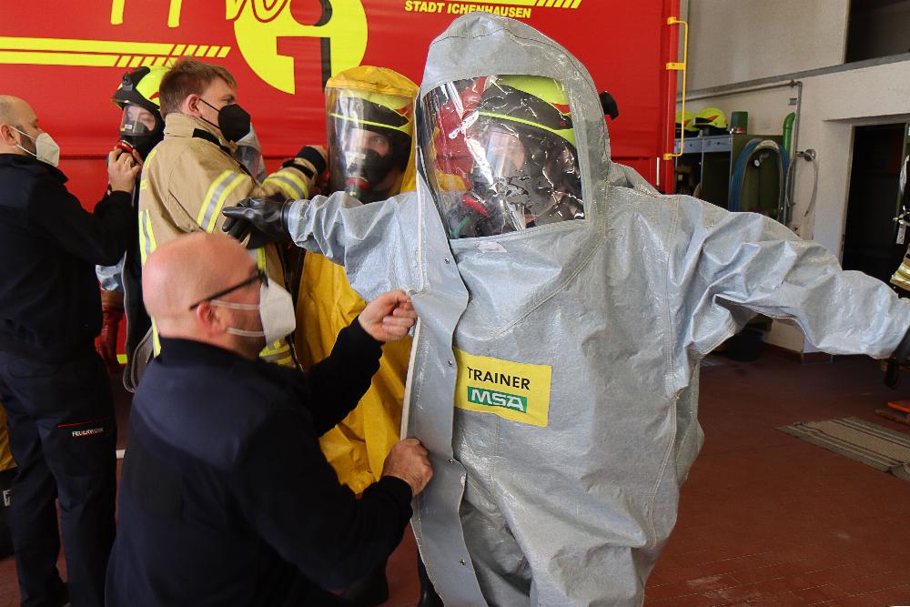 CSA-Lehrgang Feuerwehr Ichenhausen