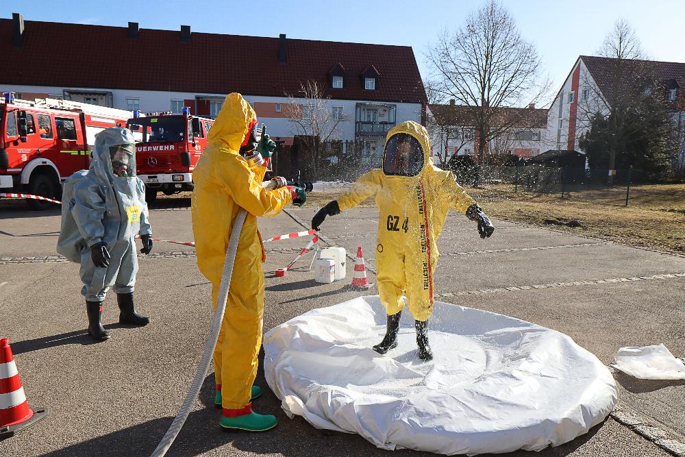 CSA-Lehrgang Feuerwehr Ichenhausen