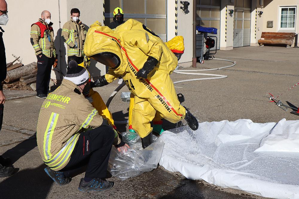 CSA-Lehrgang Feuerwehr Ichenhausen