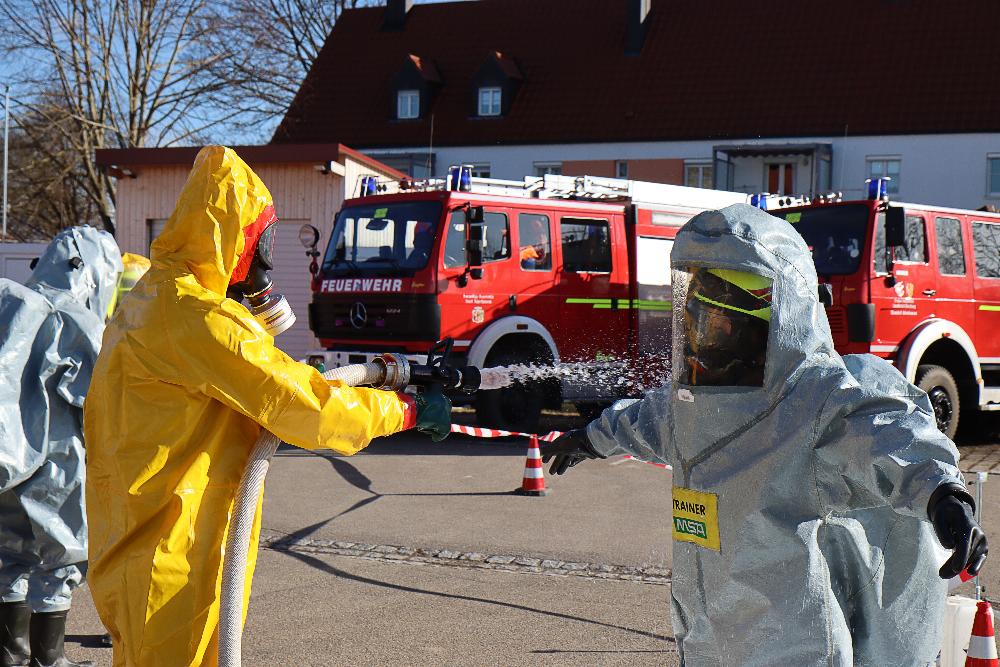 CSA-Lehrgang Feuerwehr Ichenhausen