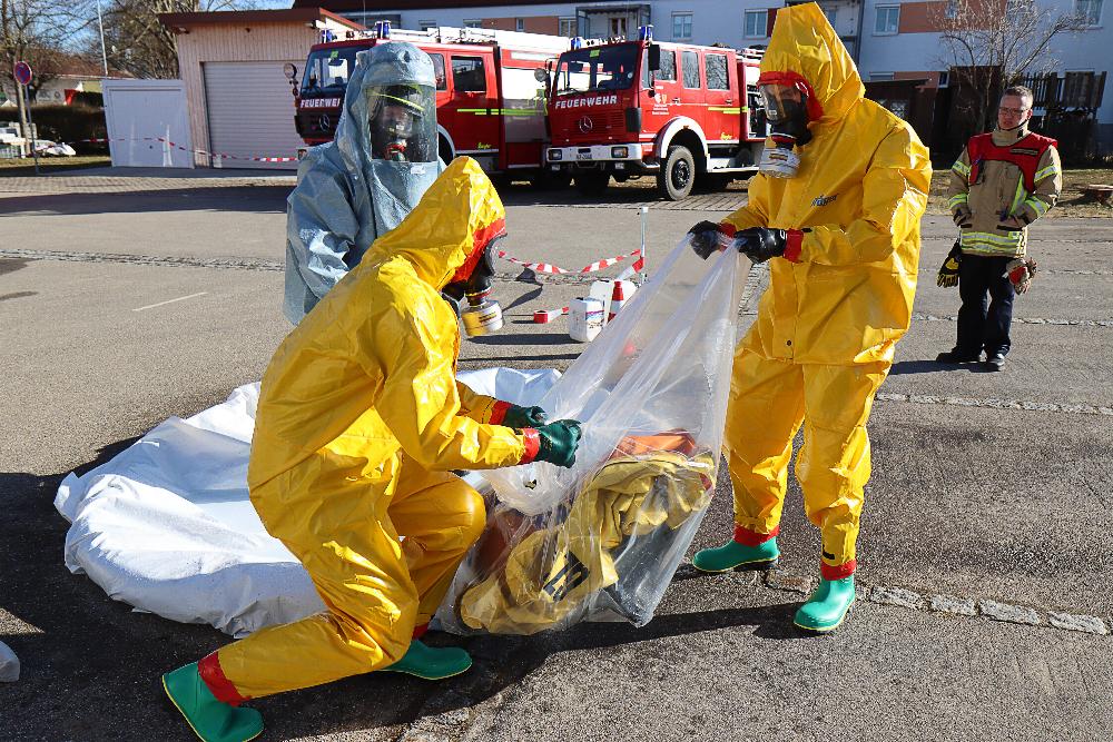 CSA-Lehrgang Feuerwehr Ichenhausen