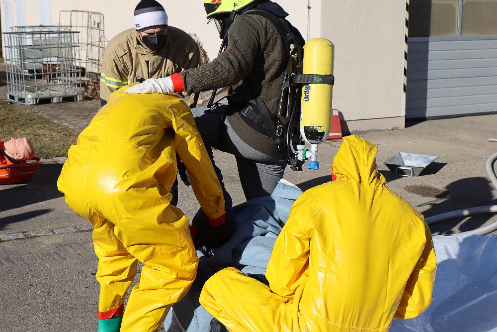CSA-Lehrgang Feuerwehr Ichenhausen