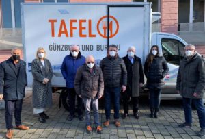 Familie-Dieter-Mengele-Sozialstiftung spendet Zelt Caritas 2
