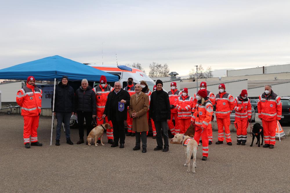 Gruppenbild Rettungshundestaffel BRK Günzburg