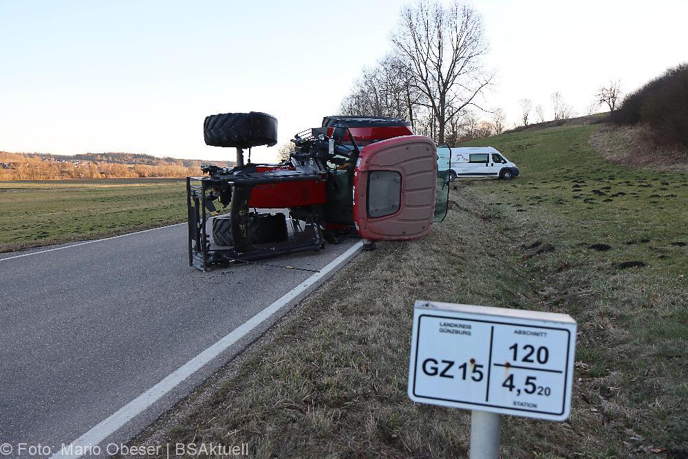 Traktor kippt Hammerstetten Wettenhausen