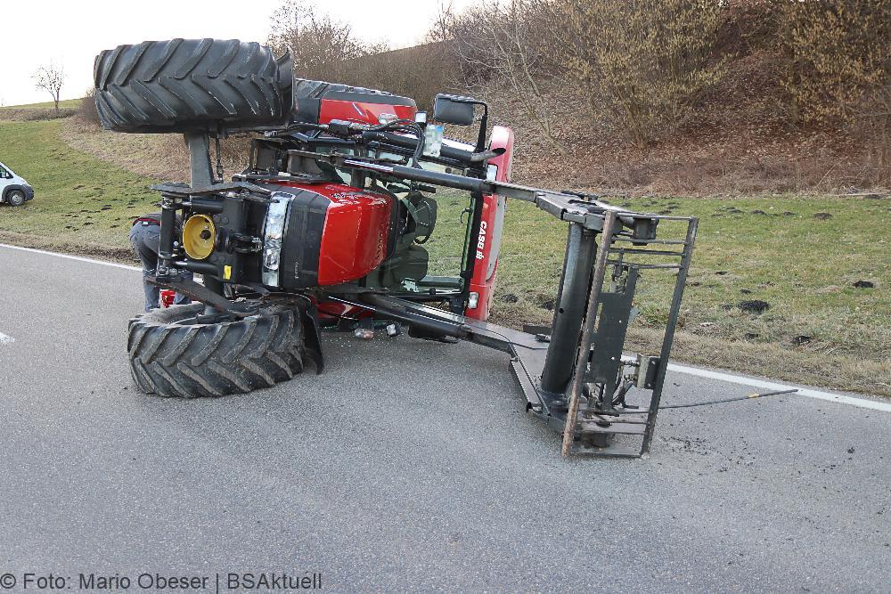 Traktor kippt Hammerstetten Wettenhausen