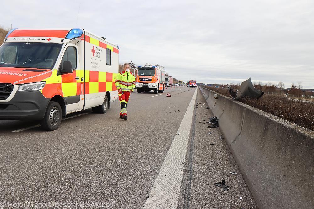 Unfall A8 Günzburg-Leipheim