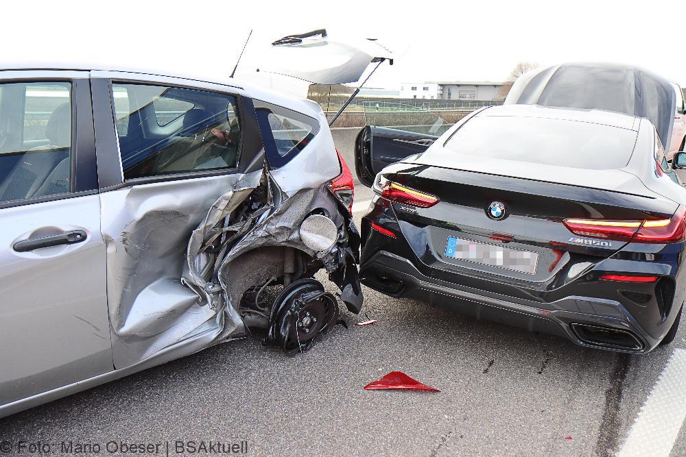Unfall A8 Günzburg-Leipheim