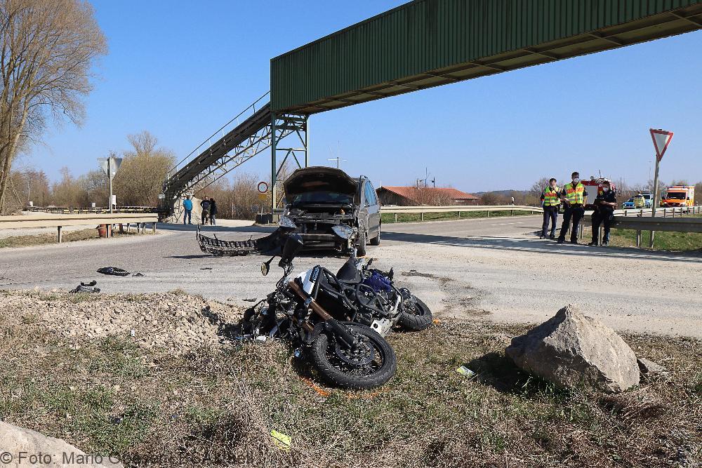 Unfall Motorrad Pkw Lauingen Weisingen
