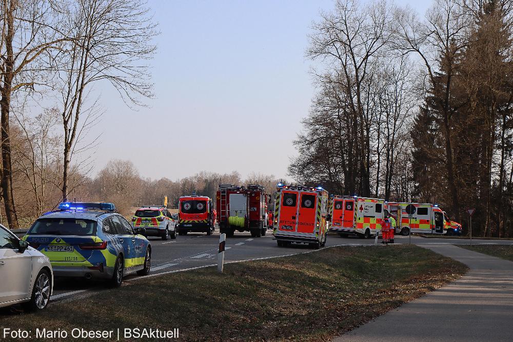 Unfall Premach Motorrad Pkw