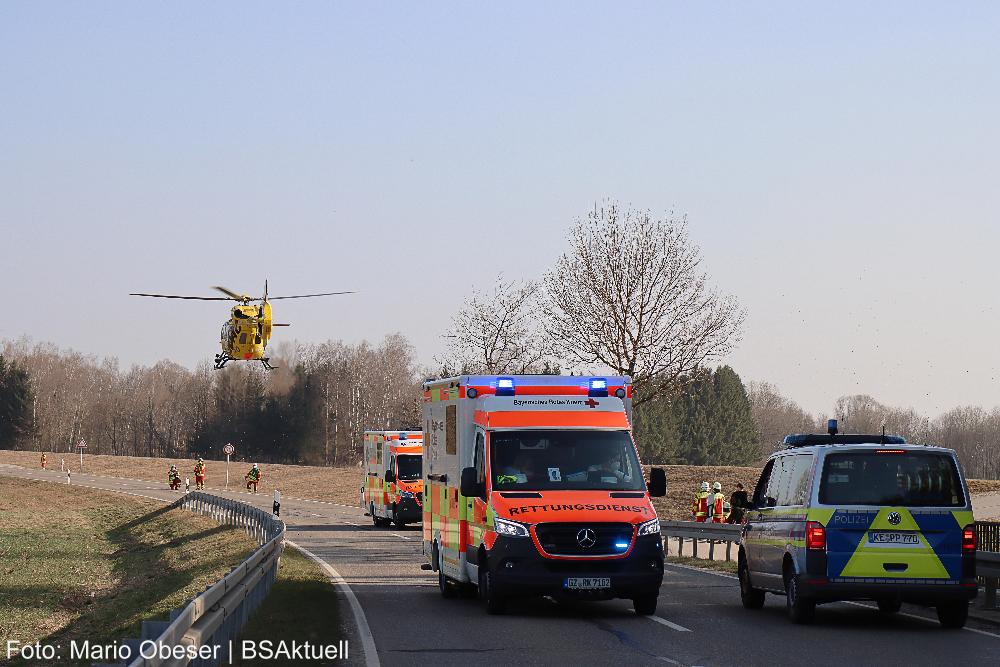 Unfall Premach Motorrad Pkw