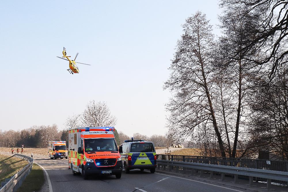 Unfall Premach Motorrad Pkw