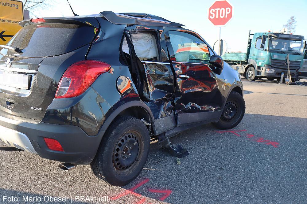 Unfall St2025 Umgehung Jettingen