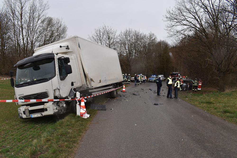 Unfall Waal Emmenhausen