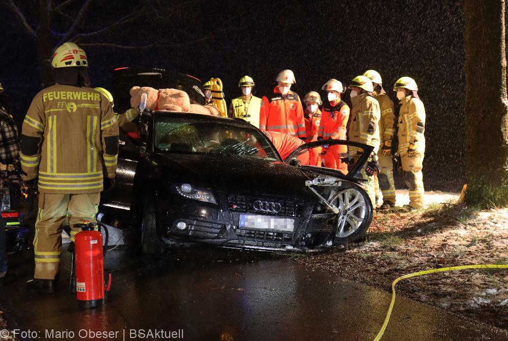 Unfall B16 Heubelsburg Ichenhausen 02042022