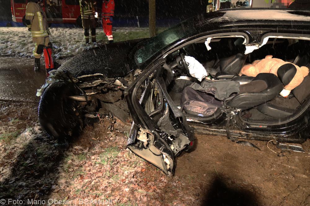 Unfall B16 Heubelsburg Ichenhausen 02042022