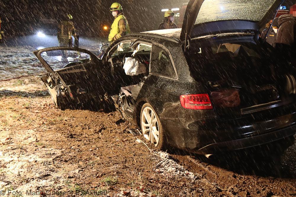 Unfall B16 Heubelsburg Ichenhausen 02042022