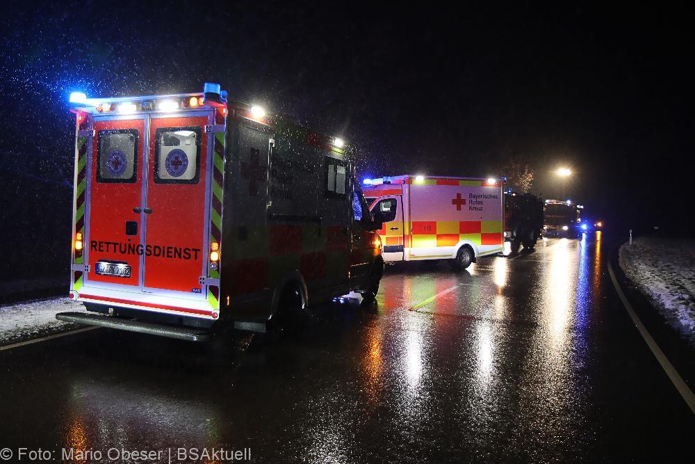 Unfall B16 Heubelsburg Ichenhausen 02042022