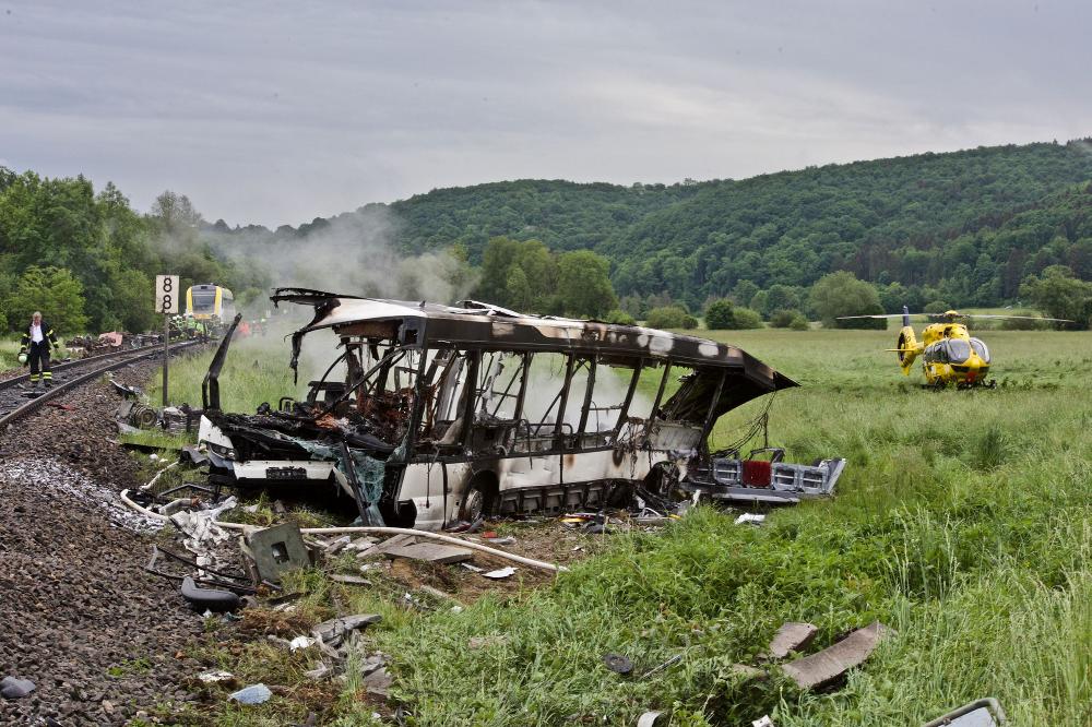 Arnegg Blaustein Unfall Bus Zug