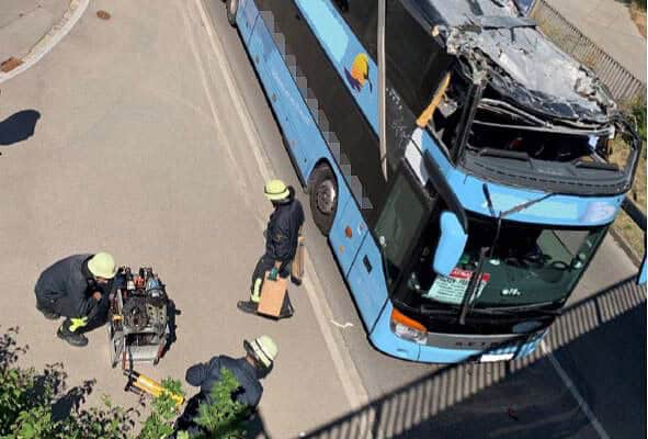 Reisebus Unterführung Augsburg