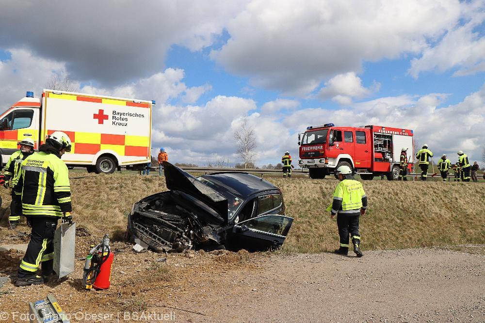 Unfall Scheppach Burgau Kreisverkehre