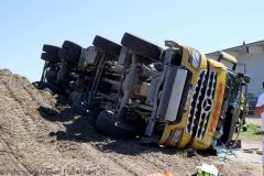 Muldenkipper kippt Gundremmingen 04082022 5