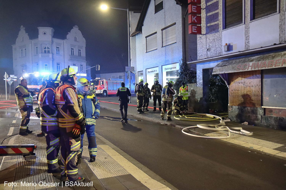 Am Montag, 19.09.2026, ist es gegen 17.30 Uhr in der Bahnhofsstraße in Günzburg zu einem Brand gekommen.