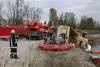 Lkw kippt in See Gundelfingen 04052021 7