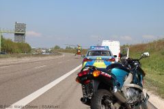 Unfall A8 Motorrad Transporter 09052022 17