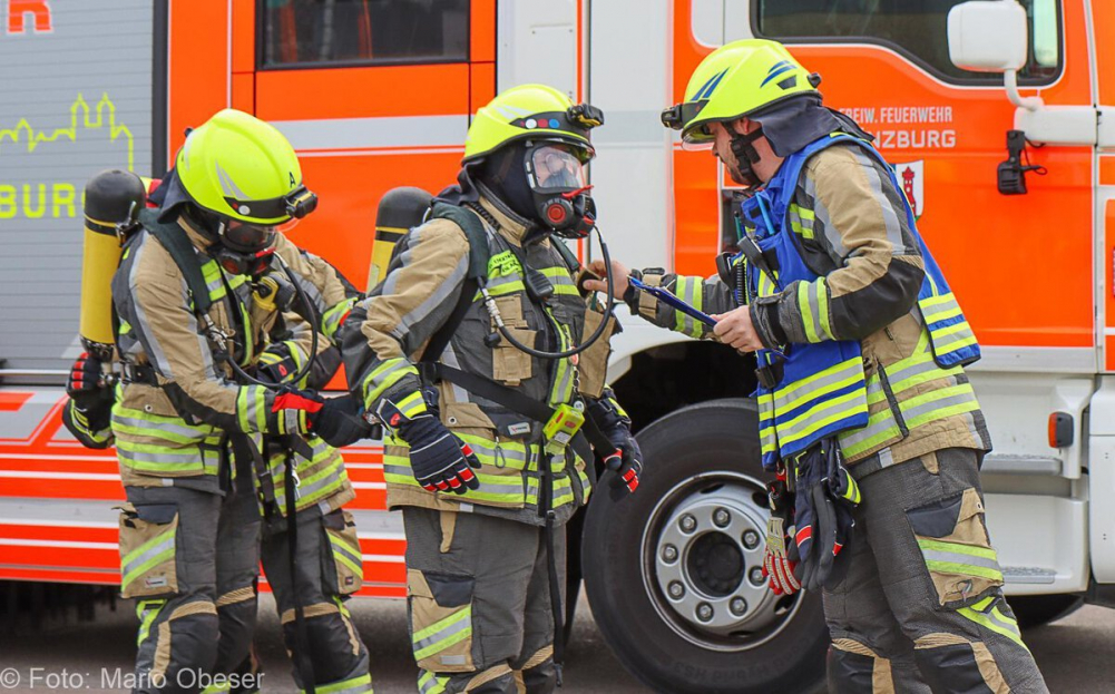 Große Katastrophenschutz-Übung bei Firma Rigdon in Günzburg