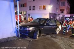 Pkw gegen Hauswand Burgau 22022022 7