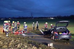 Unfall ST2025 Offingen 121223 10