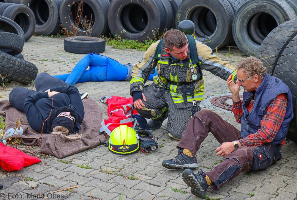 Große Katastrophenschutz-Übung bei Firma Rigdon in Günzburg