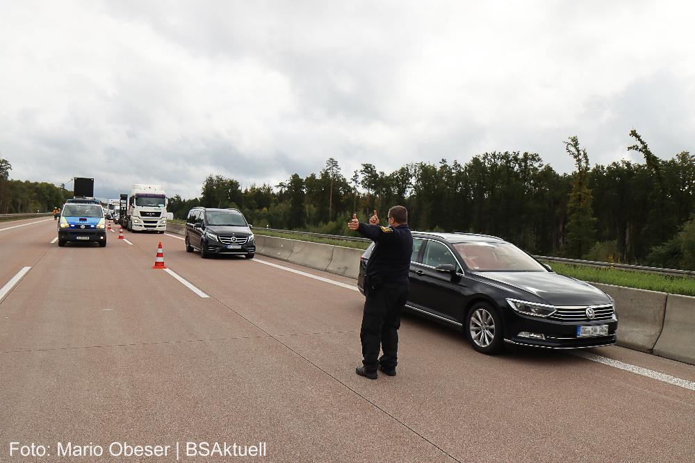 Fahrzeugbrand A8 Zusmarshausen Burgau 29092022