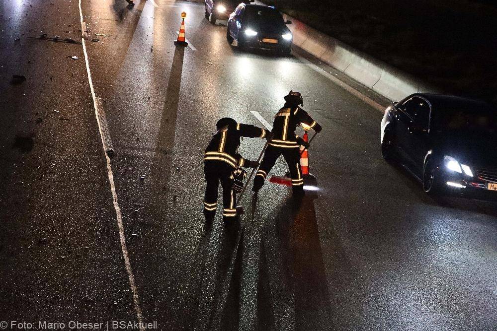 Auffahrunfall A8 Leipheim Guenzburg 23.05.2021