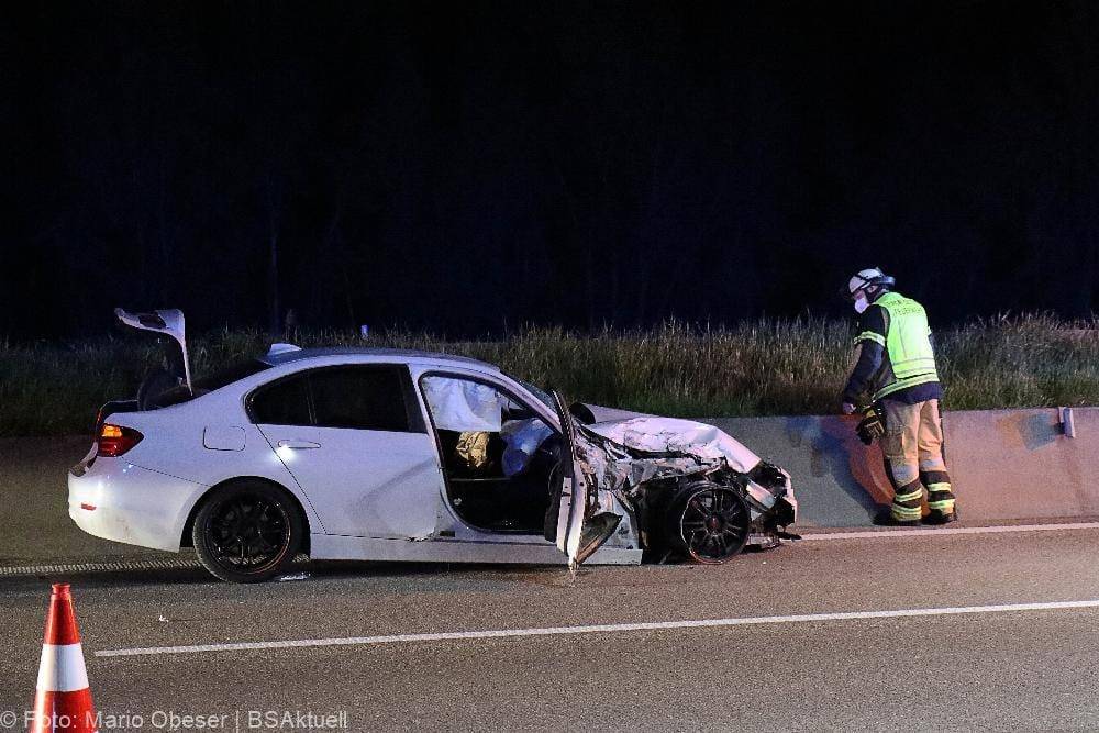 Auffahrunfall A8 Leipheim Guenzburg 23.05.2021