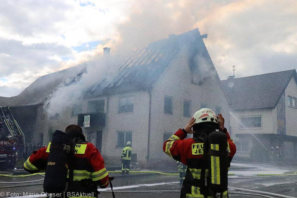 Brand eines Bauenhauses in Jettingen