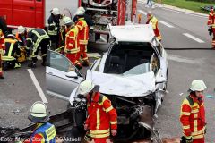 Unfall Ziemetshausen B300 06092022 11