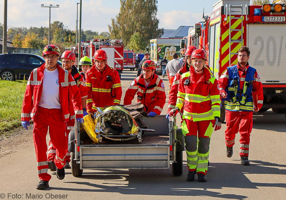 Große Katastrophenschutz-Übung bei Firma Rigdon in Günzburg
