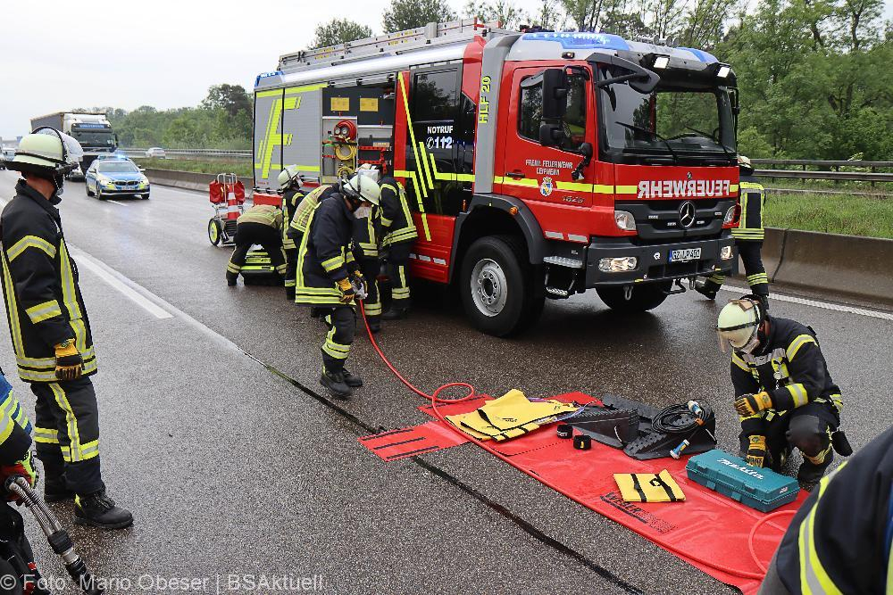 Unfall A8 Leipheim Elchingen 23052022