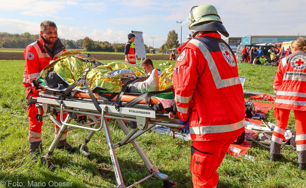 Große Katastrophenschutz-Übung bei Firma Rigdon in Günzburg