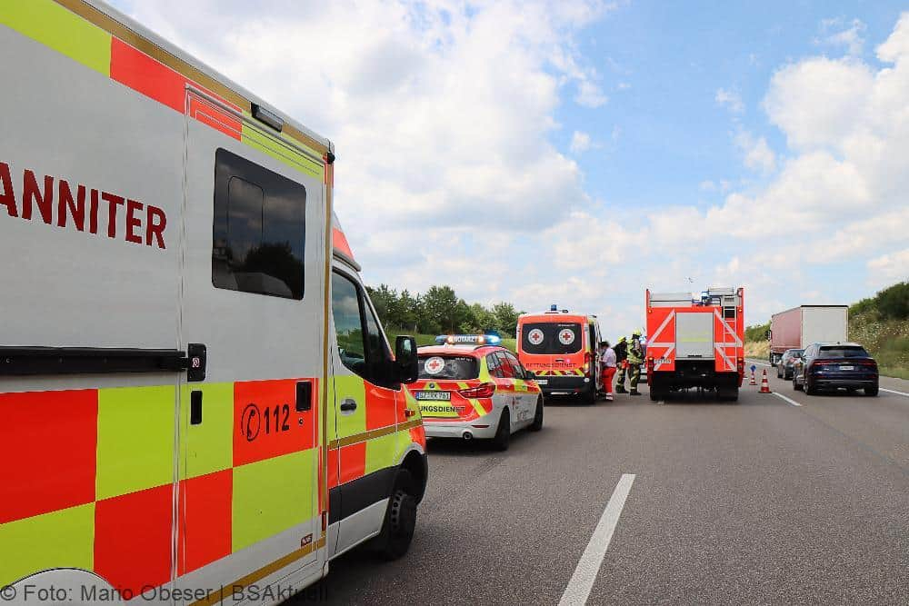 Unfall A8 GZ-Leipheim 06072022