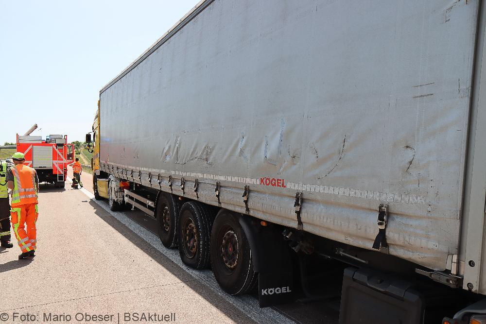 A8 Vinylkleber Sattelzug Günzburg Burgau 18062022