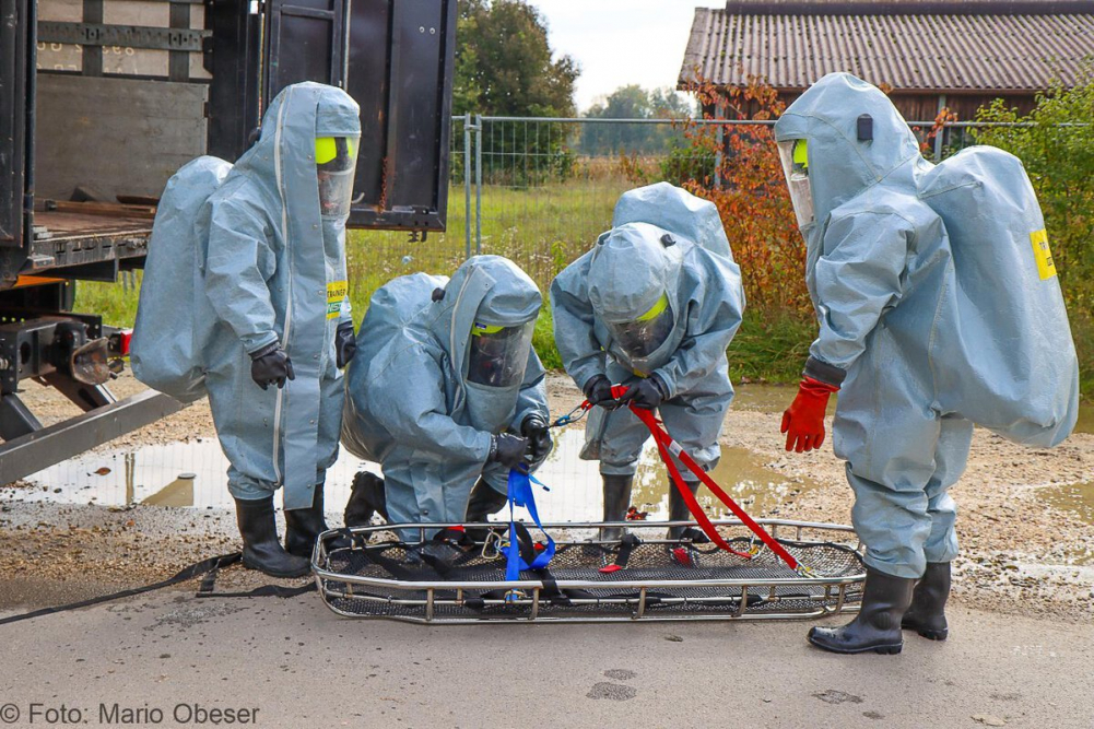 Große Katastrophenschutz-Übung bei Firma Rigdon in Günzburg