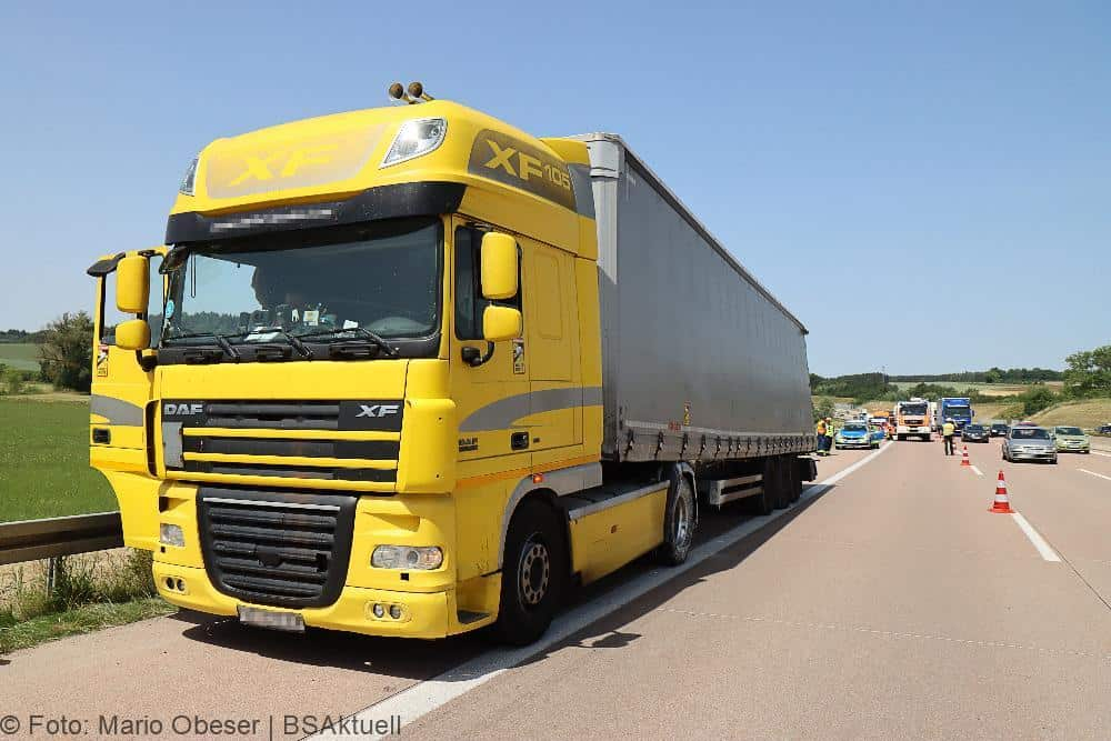A8 Vinylkleber Sattelzug Günzburg Burgau 18062022