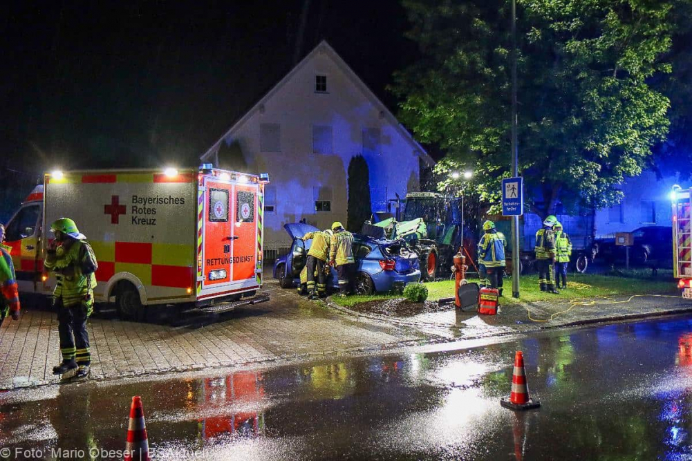 Am frühen Samstagmorgen, den 22. Juni 2024, kam es in Wattenweiler zu einem schweren Verkehrsunfall