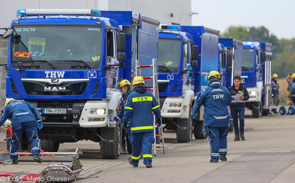 Große Katastrophenschutz-Übung bei Firma Rigdon in Günzburg
