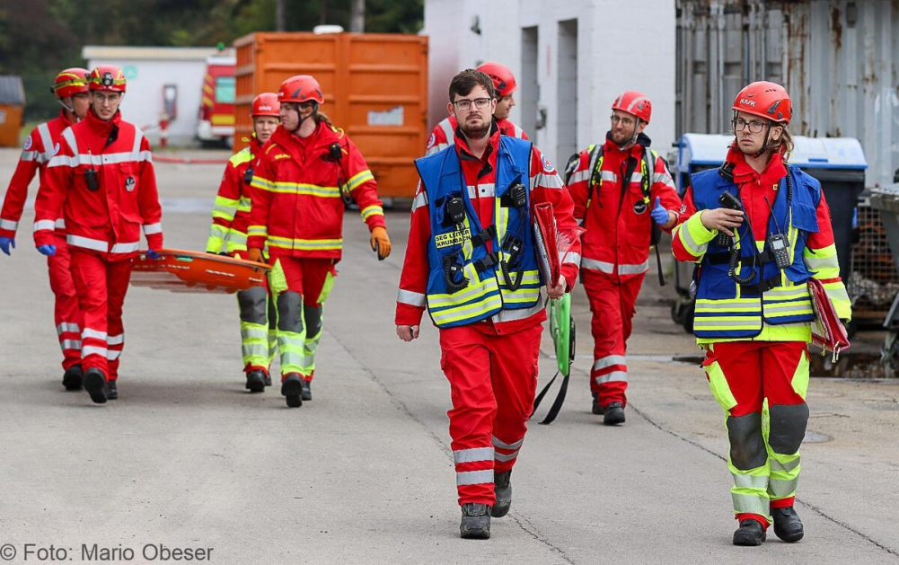 Große Katastrophenschutz-Übung bei Firma Rigdon in Günzburg