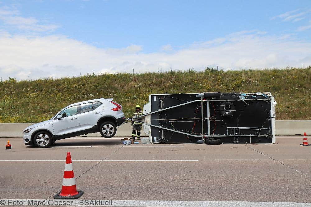 Unfall A8 Unterknöringen 29062022