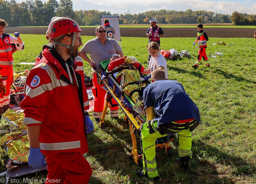 Große Katastrophenschutz-Übung bei Firma Rigdon in Günzburg